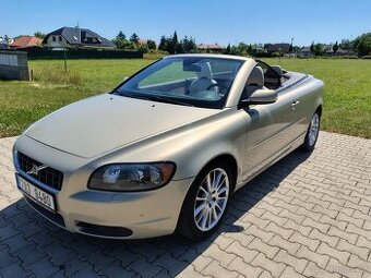 Volvo C70 T5 162 kW, benzín, manuální, 165000km, ČR - 1