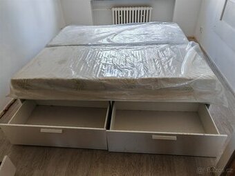 Postel Ikea Brimnes 180x200 včetně nových matrací