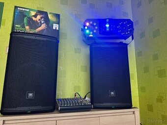 Kompletní aparatura pro DJ