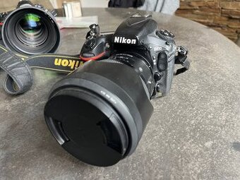 Nikon D810 Fx , poslední s bleskem