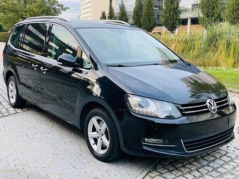 Volkswagen Sharan 2.0TDI AUT Bi XENONY VÝHŘEV HIGHLINE TAŽNÉ