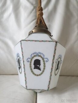 Starožitný lustr na tyči - stínítko stínohra