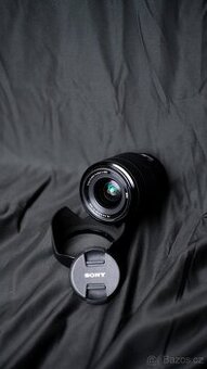 Sony 28–70 mm f/3.5–5.6 OSS, FullFrame i APS-C