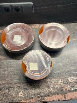 Sada keramických talířů