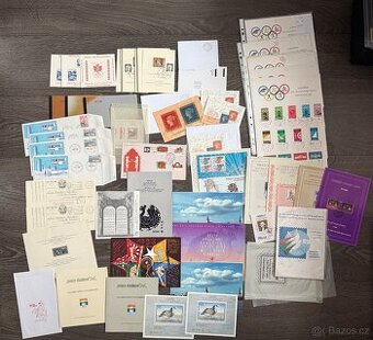 Poštovní známky - sbírka suvenýrů, PamL., aršíků apod.