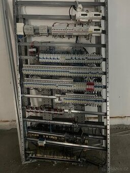 Elektro prvky do rozvaděčů – jističe, chrániče atd