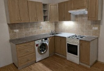 pronajmu byt 2kk, 38 m² s balkonem v centru města Písek