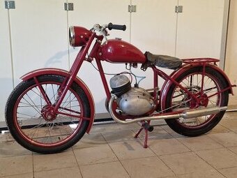 ČZ 125 C Monark typ M300