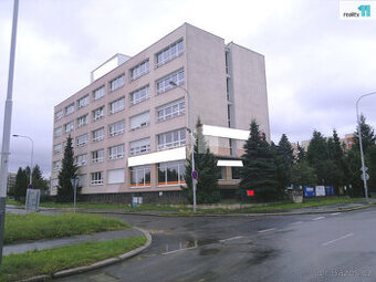 Pronajmeme kancelář – 29 m2 v Praze 10, Horních Měcholupech.