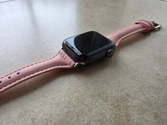 Apple Watch 6, 40 mm, včetně originál řemínků