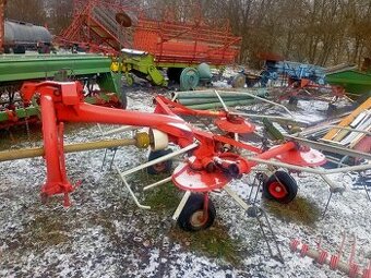 Obraceč sena Kuhn 5,2 m