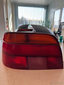 Bmw E39,zadní světla....