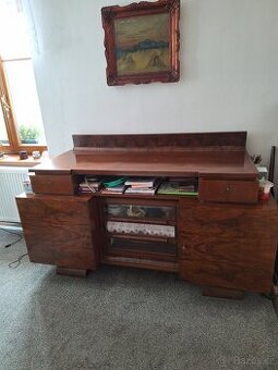 Starožitný nábytek