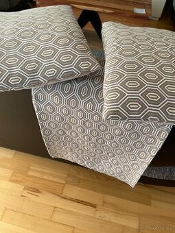 Sada 2 povlaky na polstare a behoun