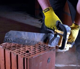 Pila Dewalt Aligator