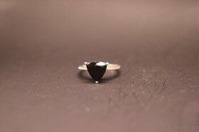 Stříbrný prsten s černým Onyxem