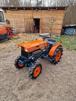 Kubota B5000 perfektní stav - malotraktor