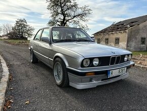 Prodám origo Bmw E30 318is coupe 100kw po velkém servisu