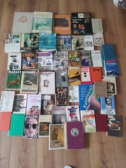 50 kusů knih, mix