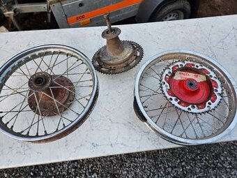Zadní kola čz motocross 980 981