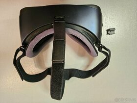 Oculus Gear VR - brýle na virtuální realitu plus ovladač