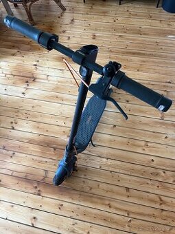 Ninebot F2 Pro - 1