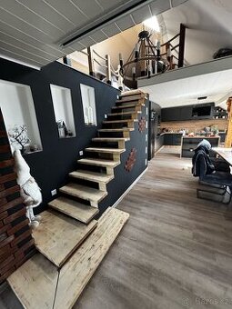 Pronájem 3kk podkroví,balkon, ul. Chomutovská 457, Klášterec