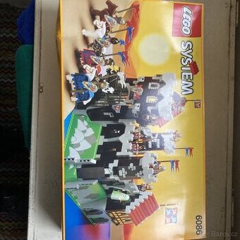 LEGO 6086 Black Knight's Castle RITTERBURG