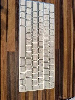 Klávesnice magic keayboad Apple