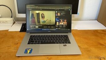Notebook Huawei top stav