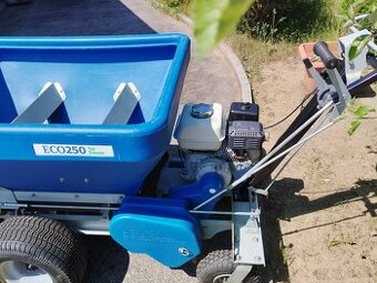Kanadské rozmetadlo Ecolawn 250 S