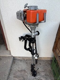 Lodní motor - 1