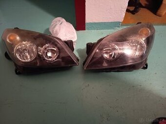 Přední světla Opel Astra