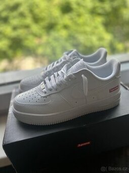 Nike air force 1 supreme + tkaničky supreme