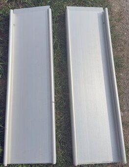 Najezdove rampy hlinikove