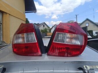 BMW e87 zadní světla