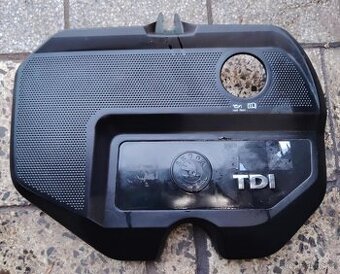 prodám vrchní a spodní kryt motoru na Škodu Fabii TDI