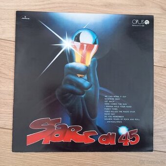 Nehraná LP : Stars On 45