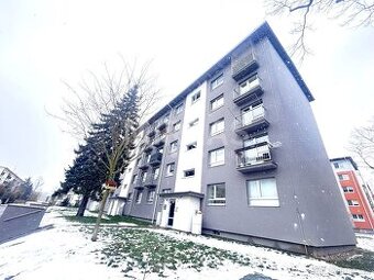 Milovice, pronájem bytu 2+kk/B + sklep, 32 m2, okr. Nymburk. - 1