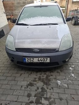 Fiesta 1.2 benzín 2003