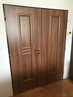 Interiérové dveře