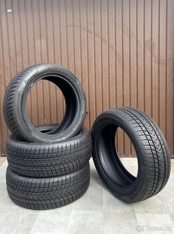 275/50 R21 Mercedes GLS Range Rover zimní Gripmax