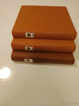 Postovni známky Albumy