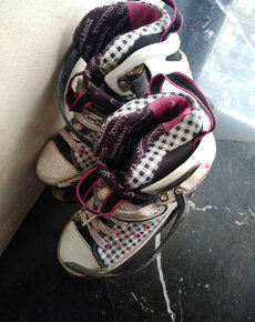 Cena: 499 Kč kolečkové brusle. Hy skate Junior Eur 29-32. Ce