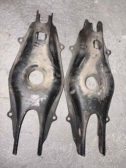 ZADNÍ PRUZINOVÉ RAMENA W204,W,212,W218,W207