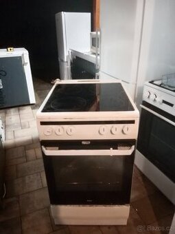 Sklokeramicesky sporak Amica