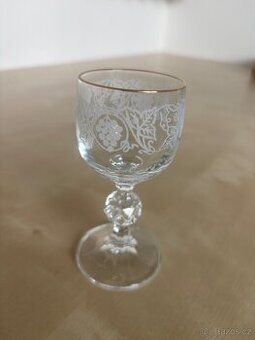 6 ks likérové skleničky Claudie hroznové vino