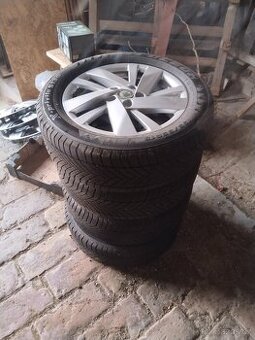 ALU kola VW 5x100,,et 40 ,šířka 5,5 palce,zimní pneu 195/55