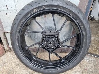 Prední kolo yamaha mt 09