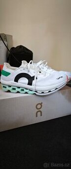 Běžecké boty ON Cloud vel.38